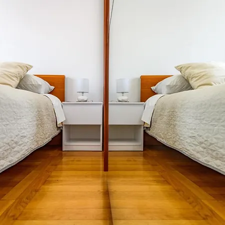 アパート Comfort Holiday - With Parking And Balcony *